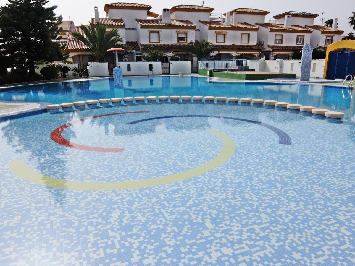 Apartamento Familiar Junto A La Playa De San Fernando - Oliva Ngoại thất bức ảnh